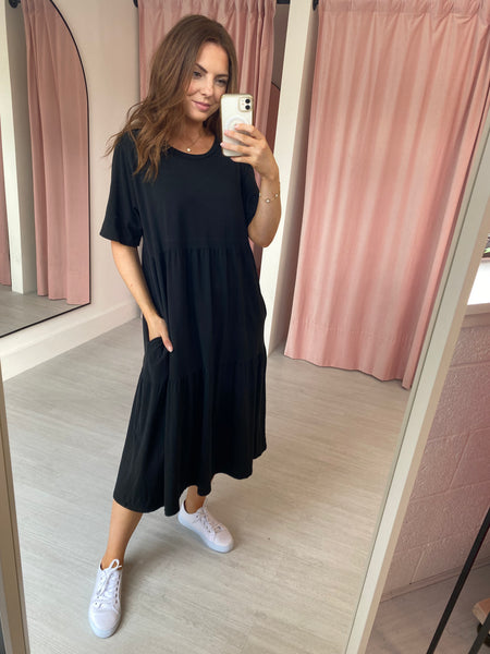 Tiered T shirt Dress Black Manamou