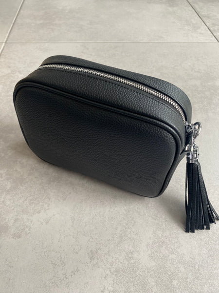 Black crossbody bag with silver hardware best sale