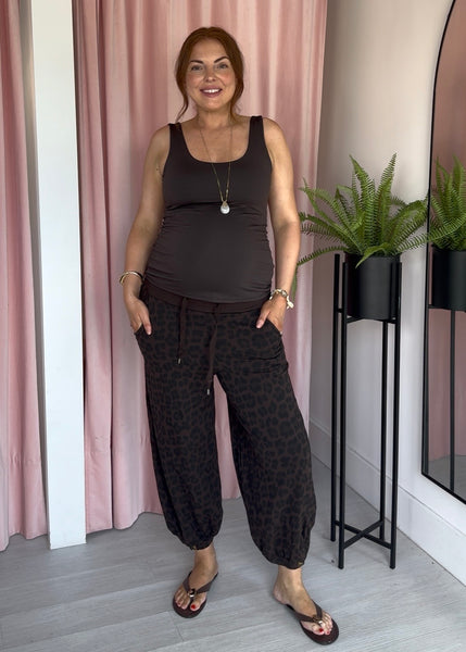Leopard Ballon Leg Joggers - Brown