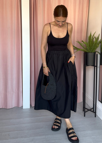 Poplin Pocket Skirt - Black