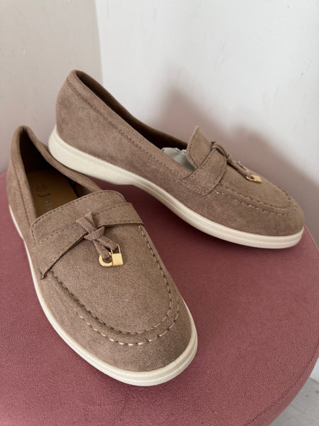 Pia Deck Shoes - Taupe