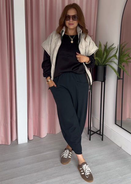 Barrel Leg Jogger - Black
