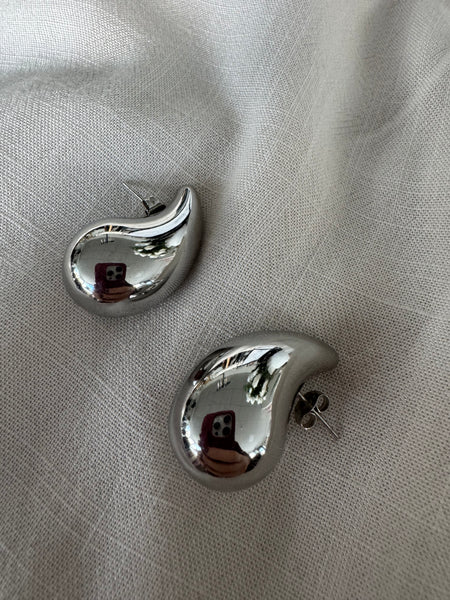 Tear Drop Earrings - Silver