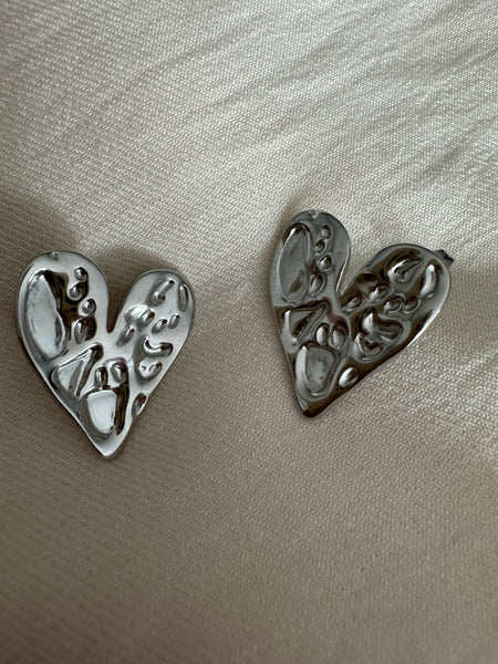 Large Hammered Heart Earrings - Silver